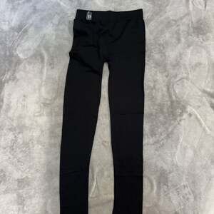 Black Contour‎ Leggings